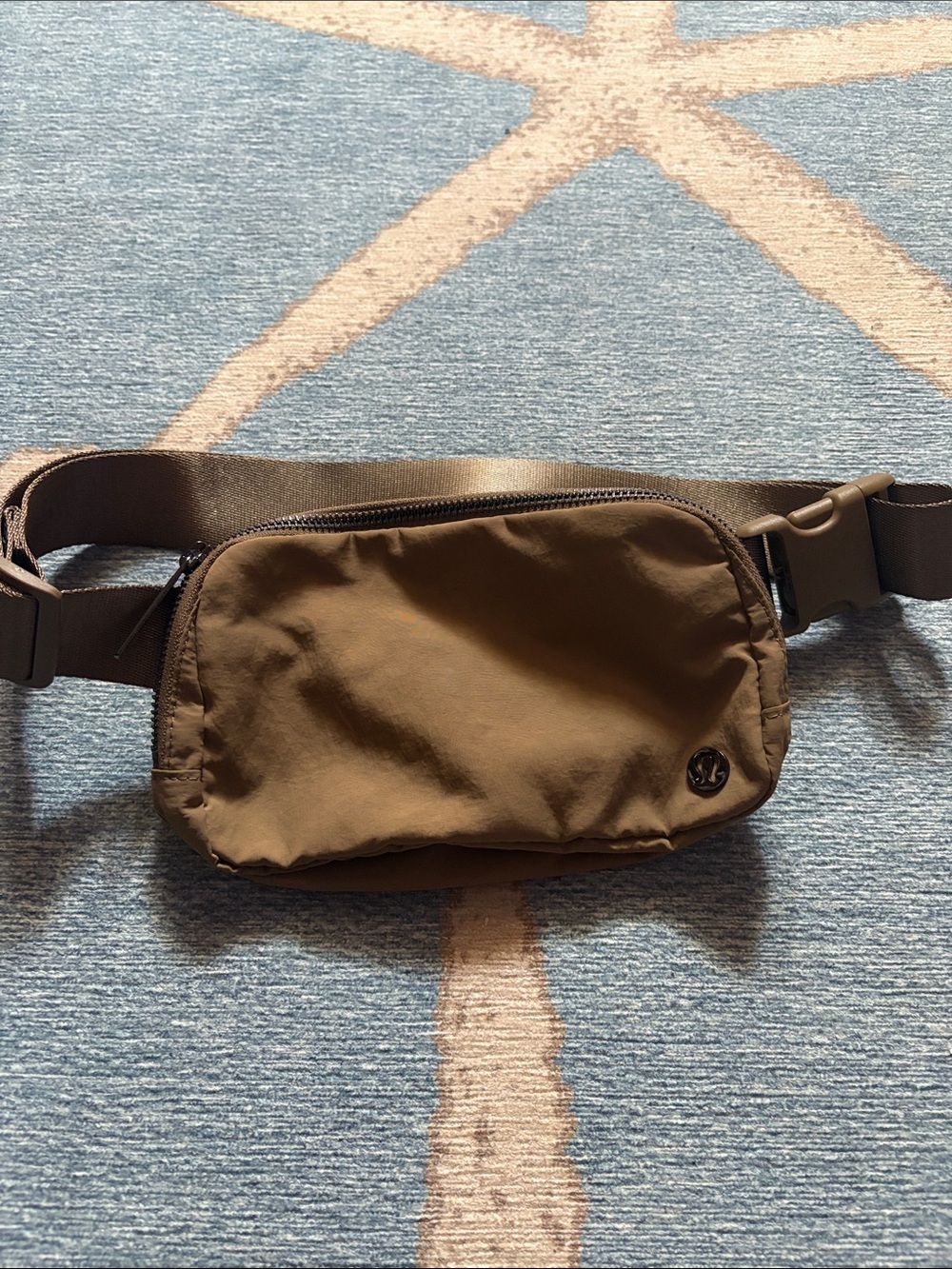 Lululemon Everywhere Belt Bag– Dark Gold Crossbody Waist Pack